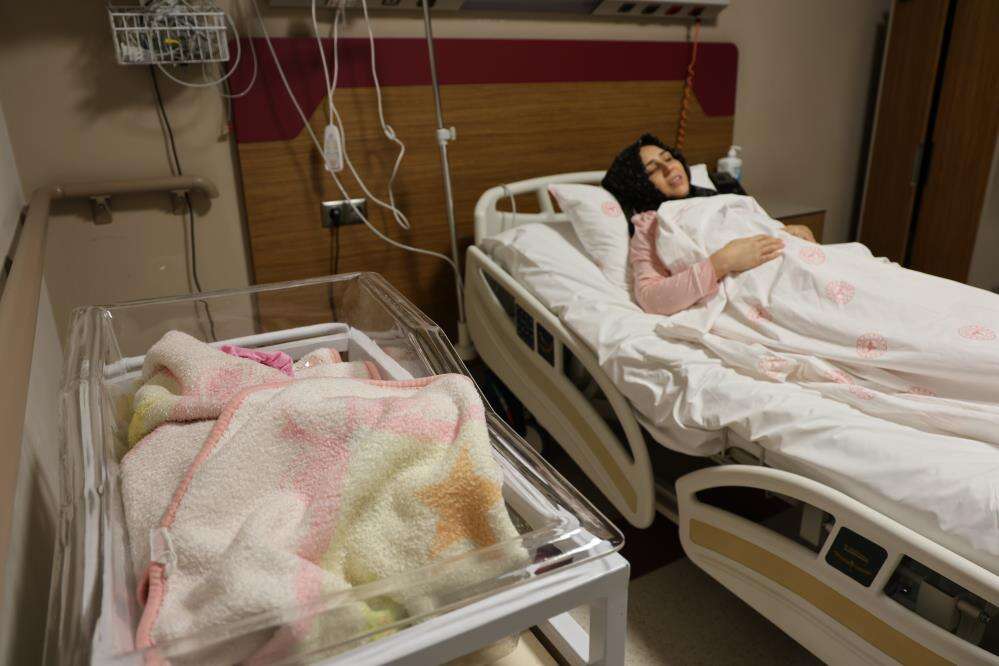 4 bebek, yeni yılın ilk dakikalarında dünyaya gözlerini açtı 10