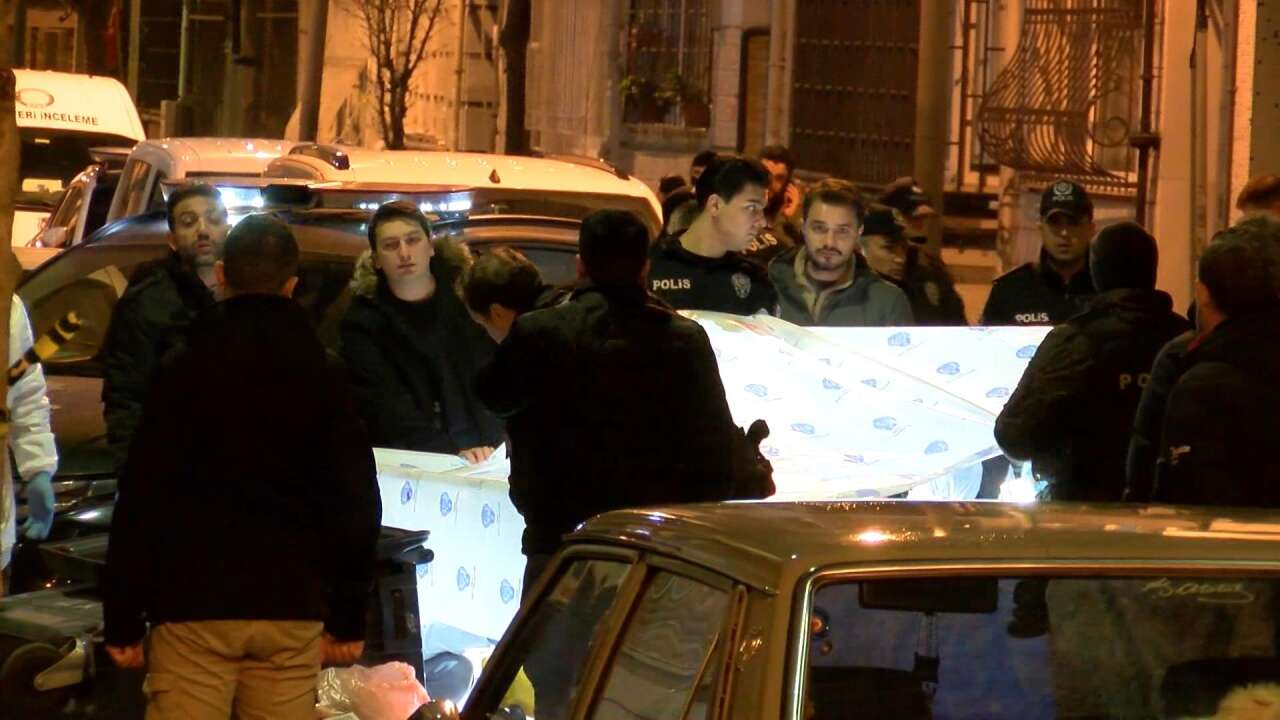 Çöp konteynerinde başsız kadın cesedi bulundu 8