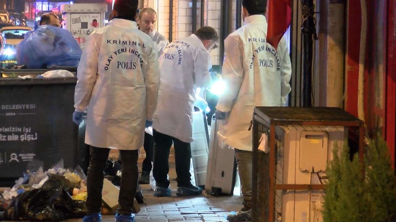 Çöp konteynerinde başsız kadın cesedi bulundu 13