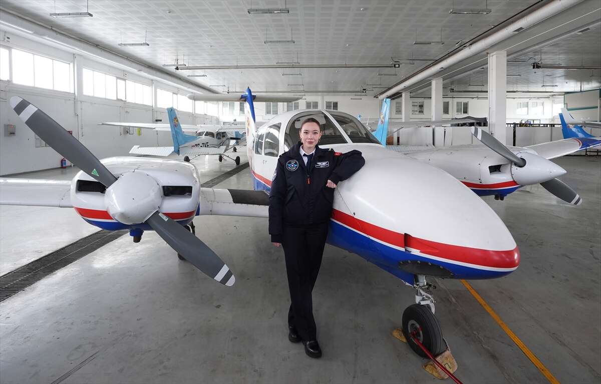 Gökyüzünde kadınların imzası! THK Üniversitesinde yetişiyorlar 14