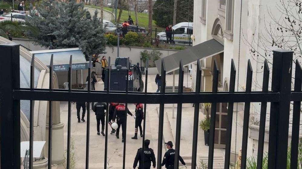 Annesinin cenazesinde kardeşini öldürdü! Sebep; miras! 3