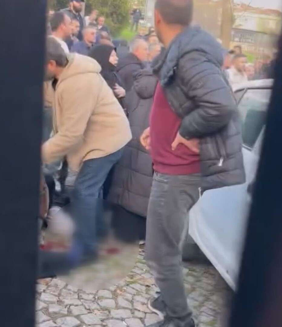 Annesinin cenazesinde kardeşini öldürdü! Sebep; miras! 6