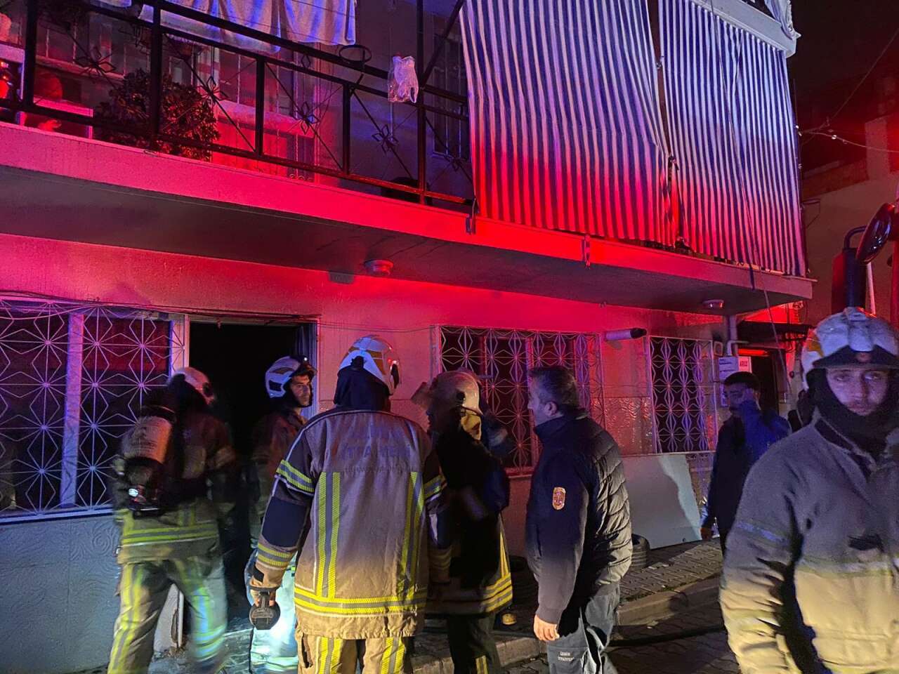 Down sendromlu çocuk yangında can verdi 4