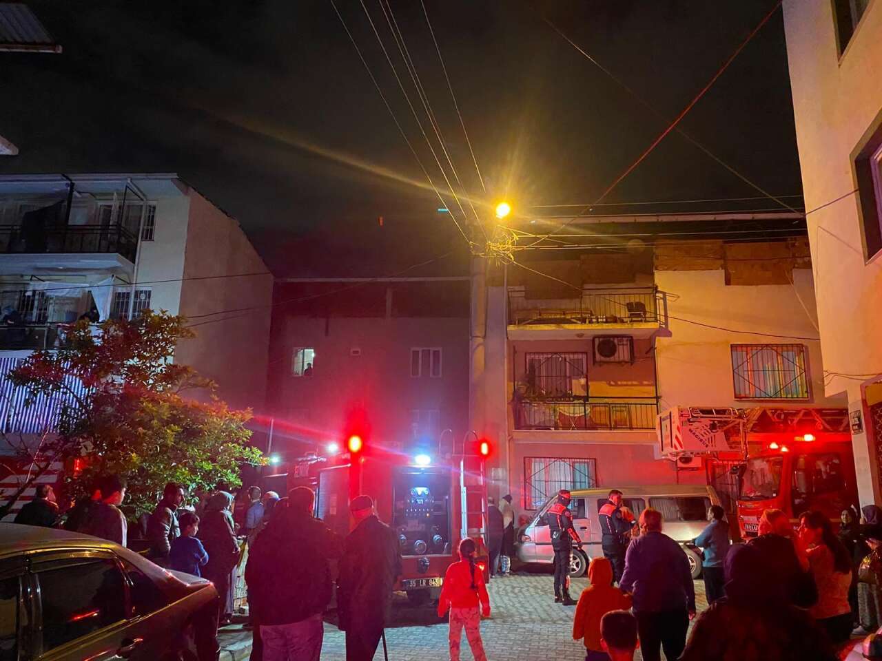 Down sendromlu çocuk yangında can verdi 8