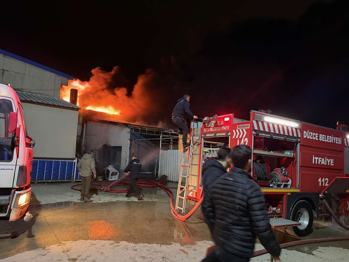 Strafor fabrikasında büyük yangın 2