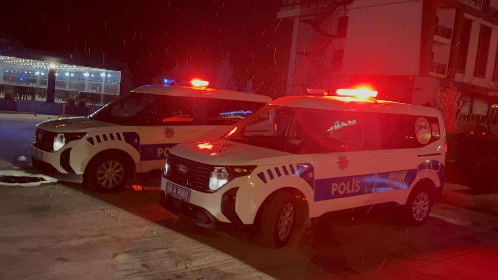 Konya yolundaki içkili restoranda silahlı kavga! Vurdu, kaçtı 5