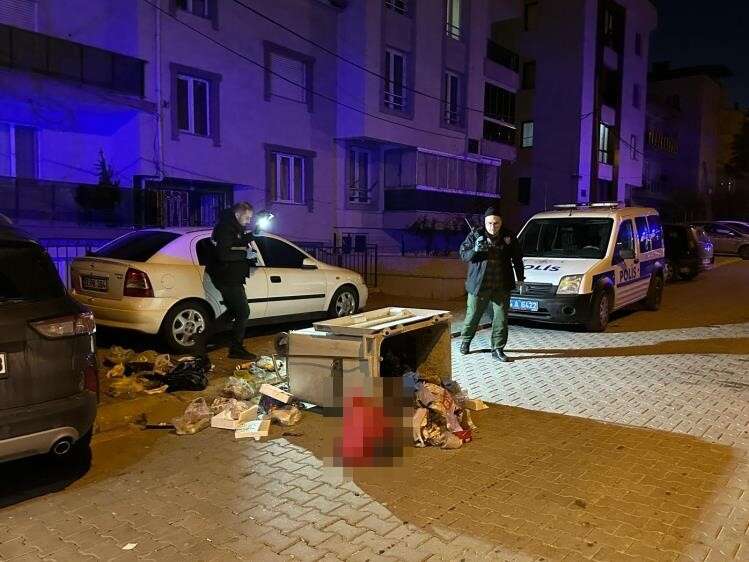 Çöp konteynerinden yeni doğmuş bebek cesedi çıktı 2