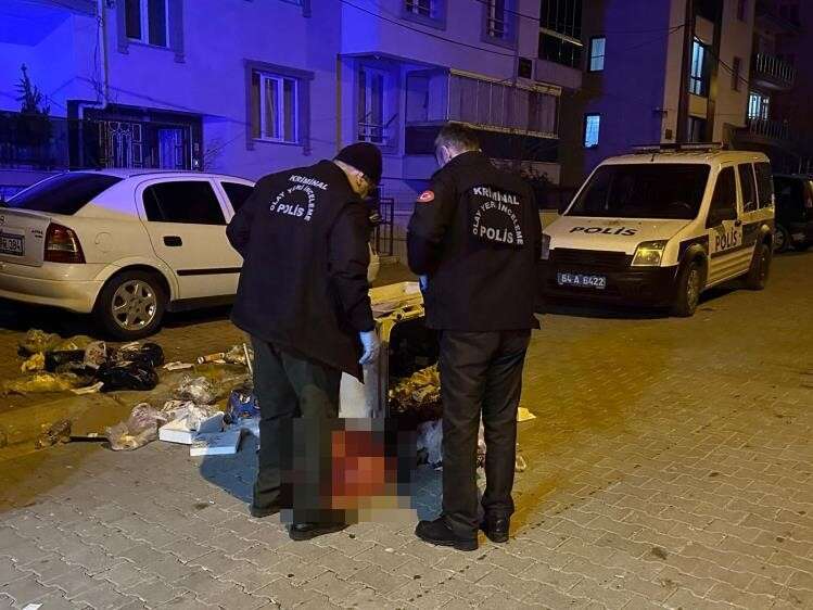 Çöp konteynerinden yeni doğmuş bebek cesedi çıktı 1