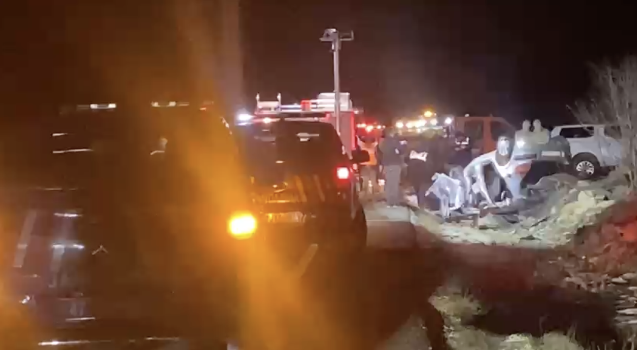 Mardin Midyat’ta feci kaza! 3 kişi hayatını kaybetti, 2 yaralı var 9