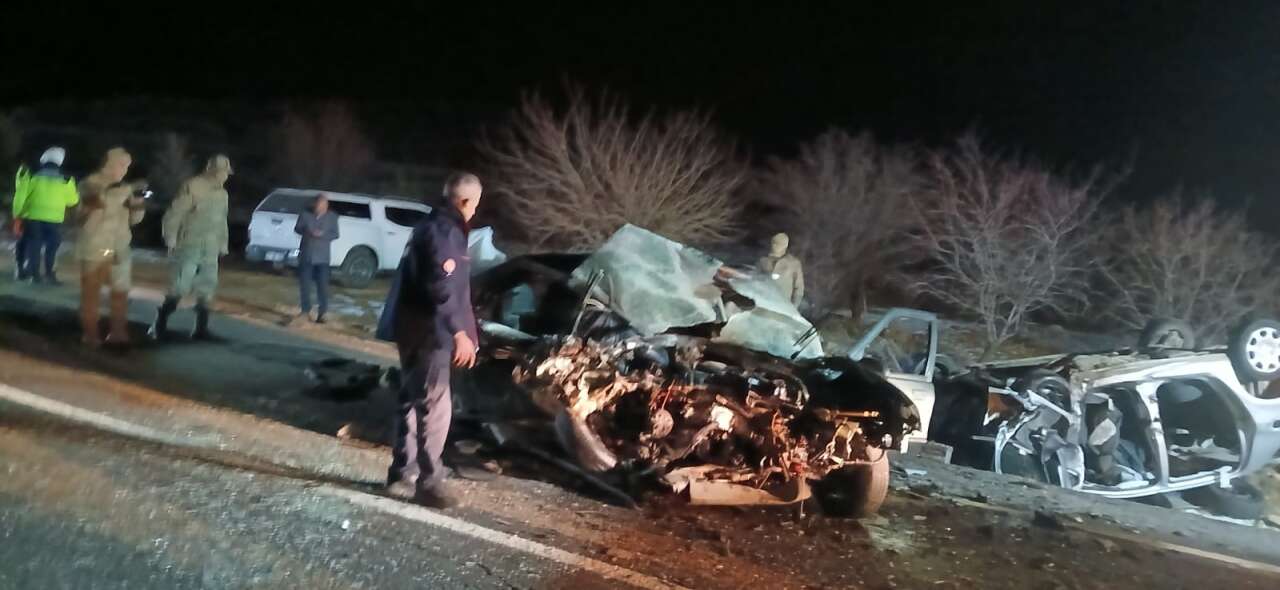 Mardin Midyat’ta feci kaza! 3 kişi hayatını kaybetti, 2 yaralı var 4