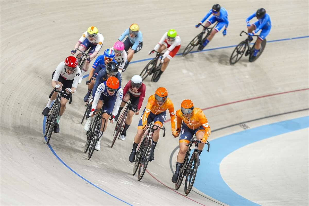 Avrupa’nın en hızlı bisikletçileri Konya Velodromu’nda yarıştı 8