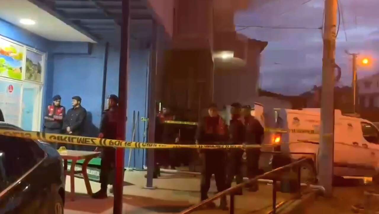 Emekli polis eşini ve MHP ilçe başkanı emlakçıyı öldürdü 16