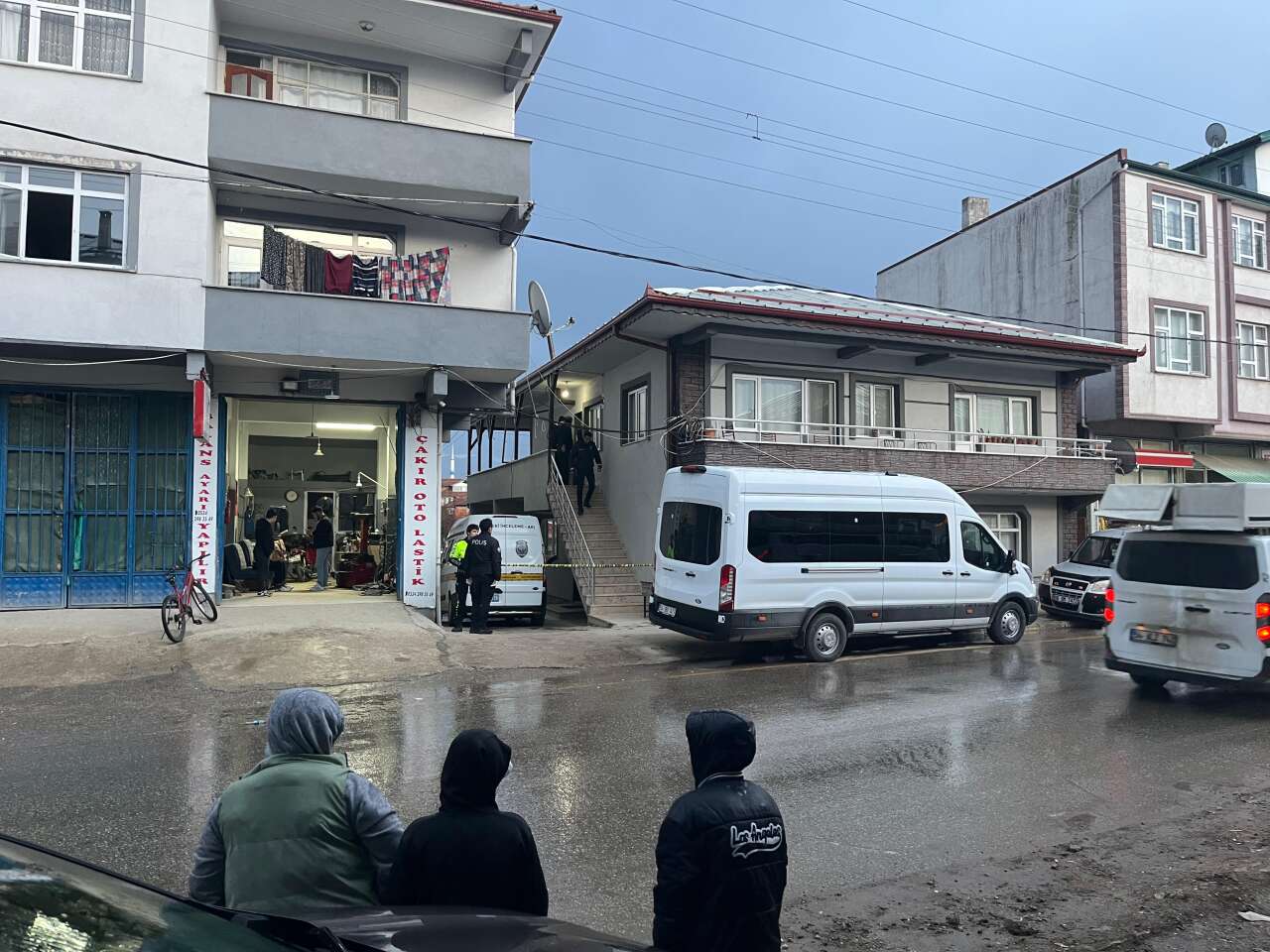 Emekli polis eşini ve MHP ilçe başkanı emlakçıyı öldürdü 17