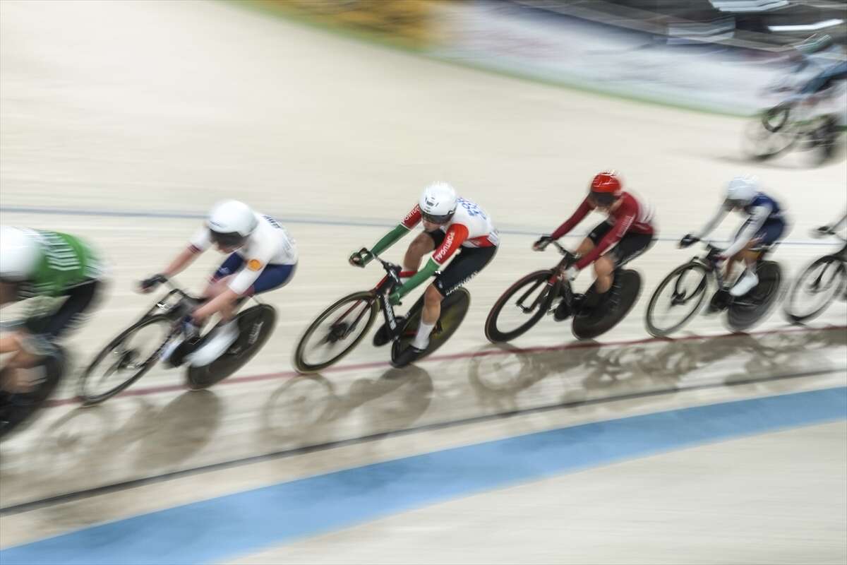 Konya’da pedal çeviren Avrupa’nın iyileri madalyalarını aldı 4