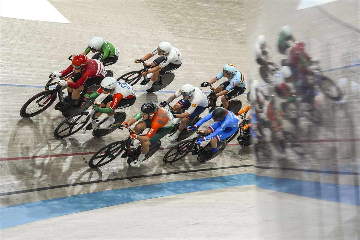 Konya’da pedal çeviren Avrupa’nın iyileri madalyalarını aldı 14