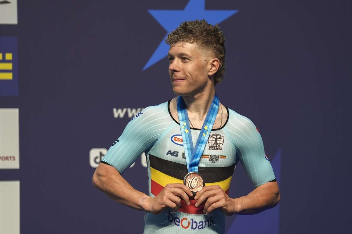 Konya’da pedal çeviren Avrupa’nın iyileri madalyalarını aldı 32