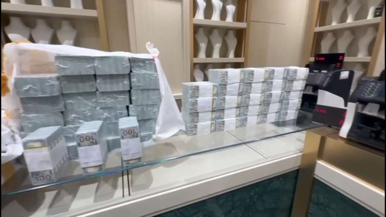 15 dakikada 30 milyon dolarlık otopark hırsızlığının görüntüleri çıktı 6