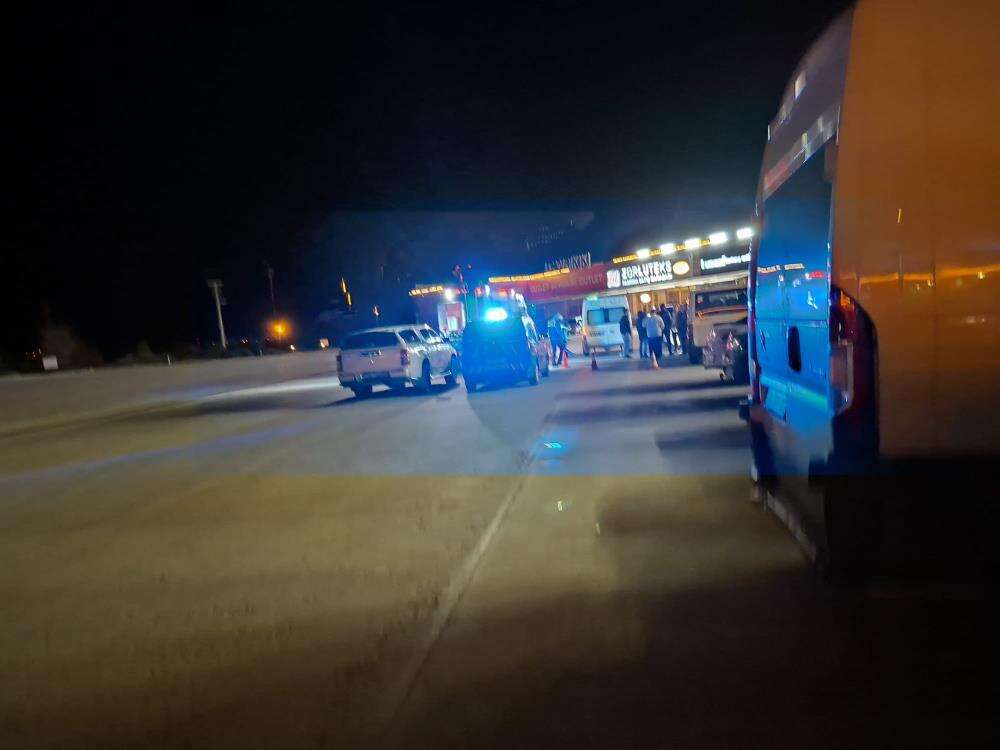 5 gündür dinlenme tesisinde duran otomobilden ceset çıktı 4