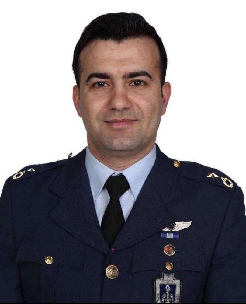 F-16 kazasında şehit olan Konyalı Pilot Binbaşı İbrahim Bolat’a acı veda 3