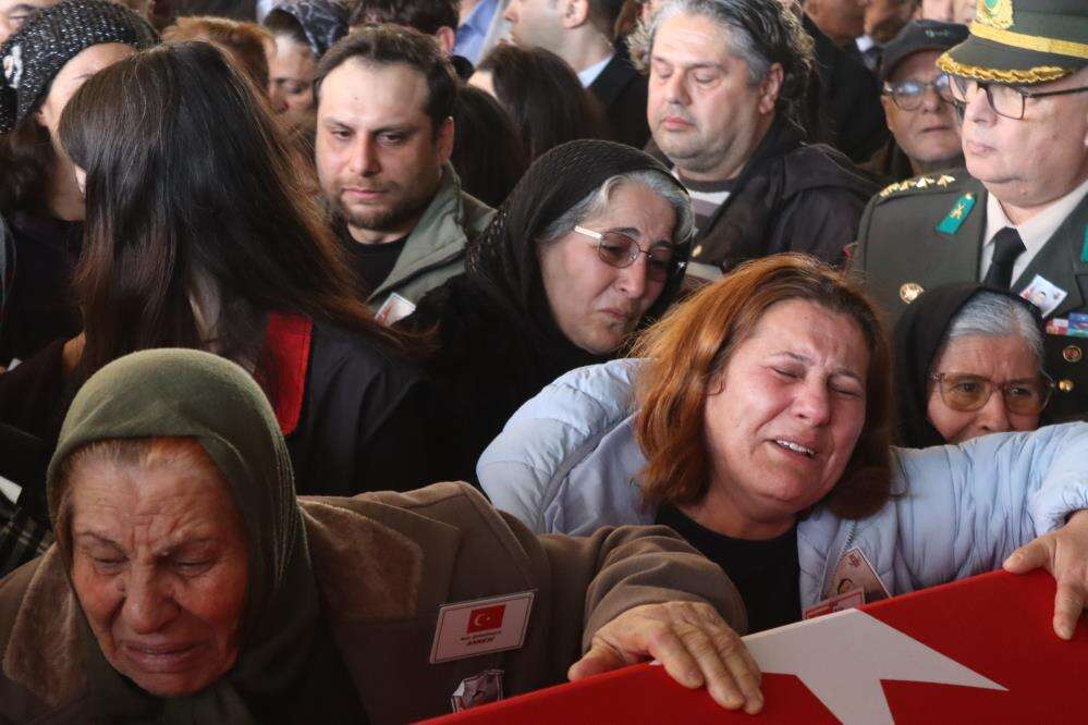 F-16 kazasında şehit olan Konyalı Pilot Binbaşı İbrahim Bolat’a acı veda 7