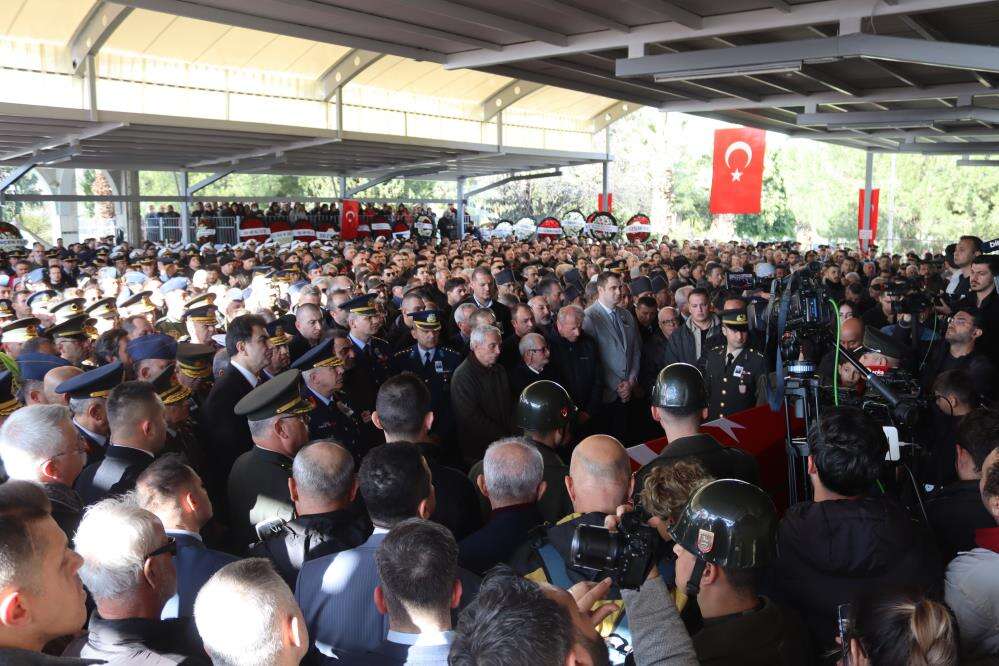 F-16 kazasında şehit olan Konyalı Pilot Binbaşı İbrahim Bolat’a acı veda 8