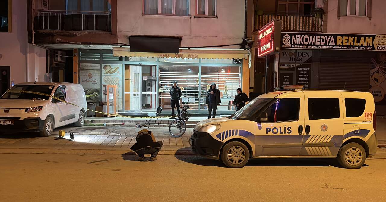 Pide kuyruğunda silahlı saldırıya uğradı 3