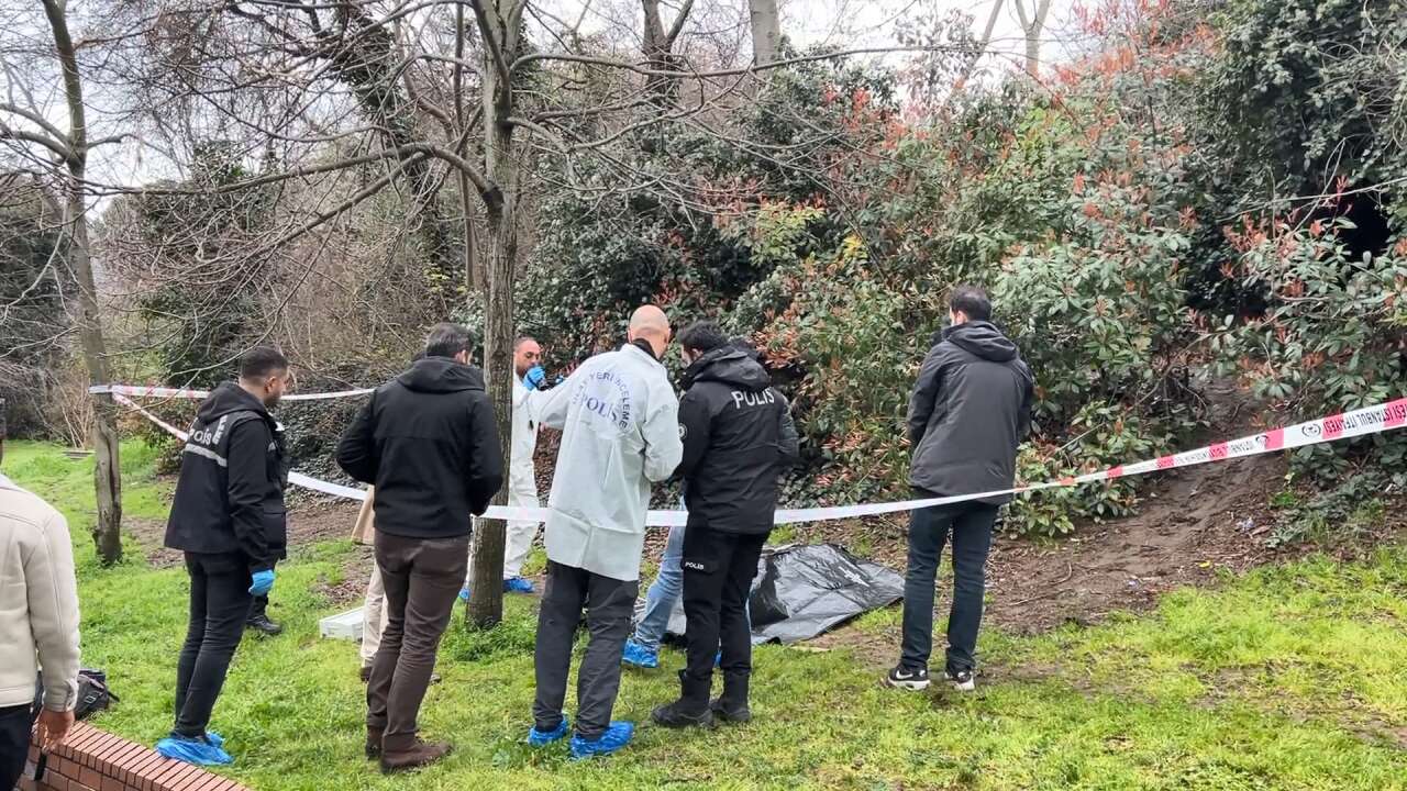 Temizlik görevlileri parkta ceset buldu! Kimliği belli oldu 3