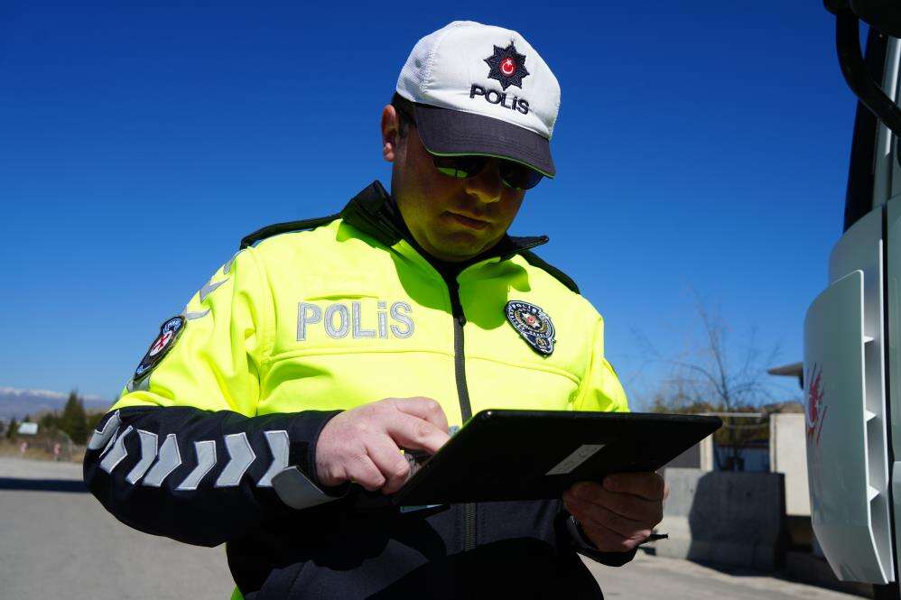 Türkiye’nin kilit kavşağında bayram öncesi denetimler başladı 6