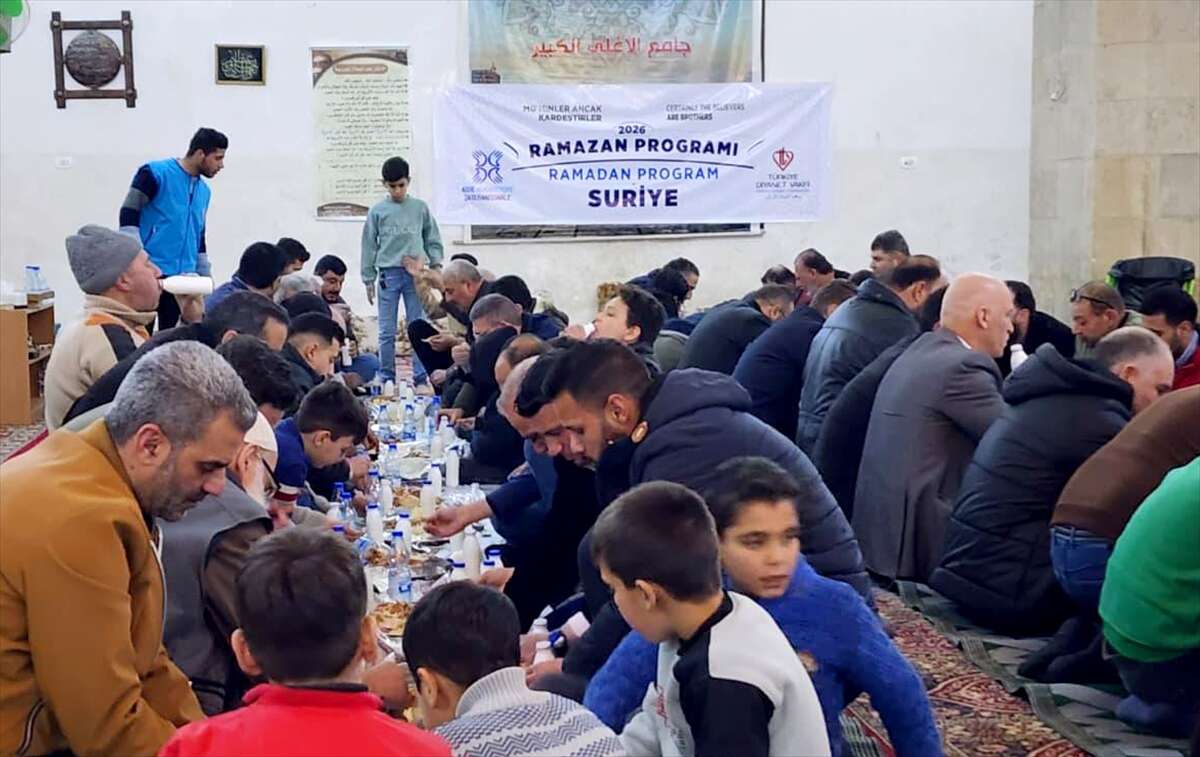 Konya Büyükşehir Belediyesi Şam’da 1000 kişiye iftar verdi 2