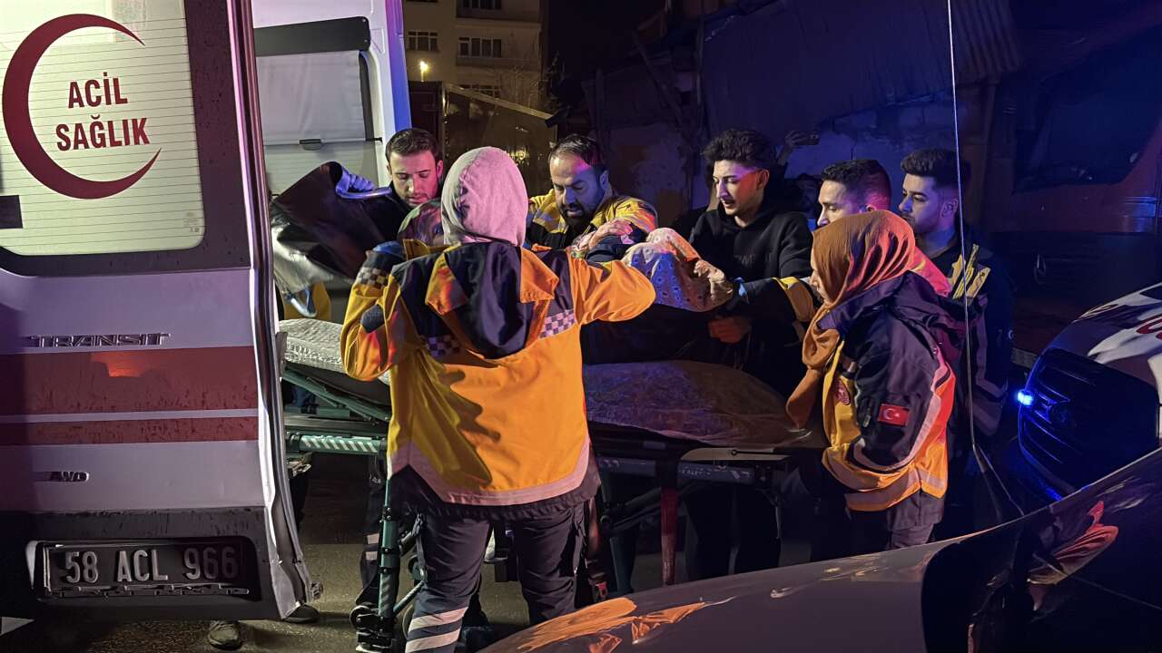 Bayram önü aile faciası! 15 yaşındaki çocuk babası ve ağabeyini öldürdü 15