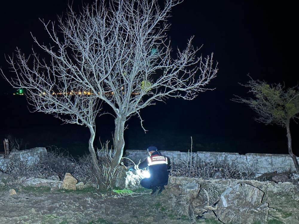 Çiftçi Ekrem Çakmak, traktöründe av tüfeğiyle öldürüldü 2
