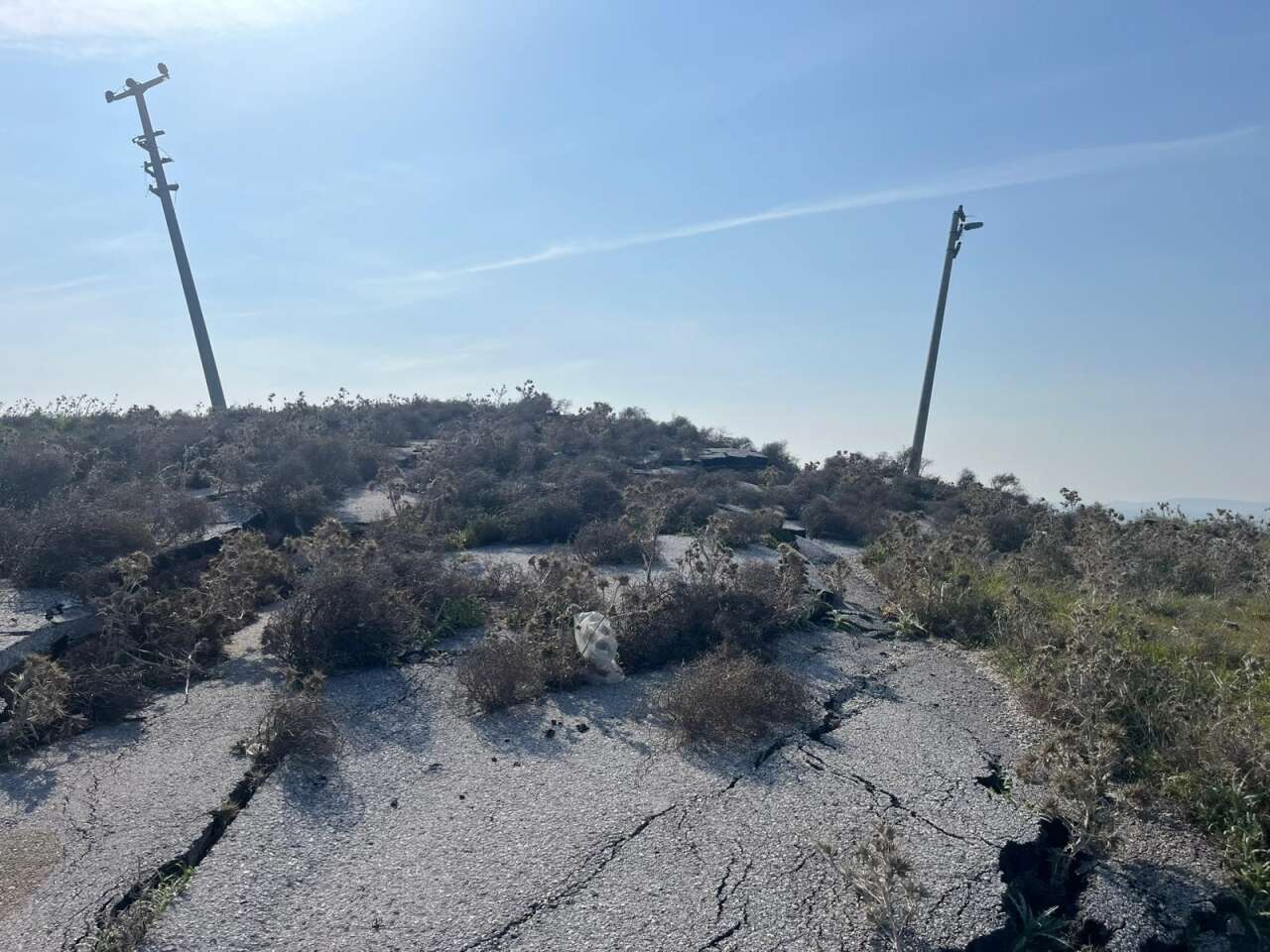 Çöp tesisi heyelana neden oldu! 14 ev yıkıldı, yolun güzergahı değişti 2