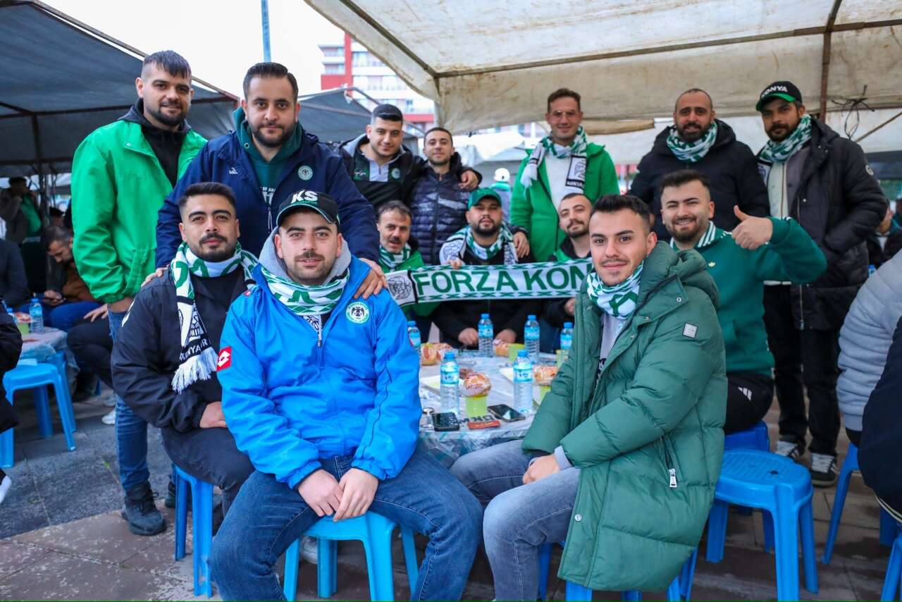 Konyaspor ailesi iftar sofrasında buluştu 1
