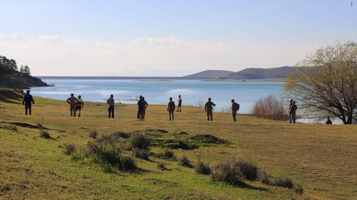 Konya’da baraj patladı, 17 kişi akıntıya kapıldı! Tatbikat gerçeği aratmadı 7