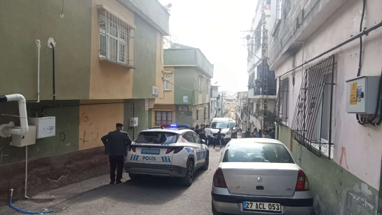 14 yaşındaki kız, babasını öldürdü! İddia çok vahim 6