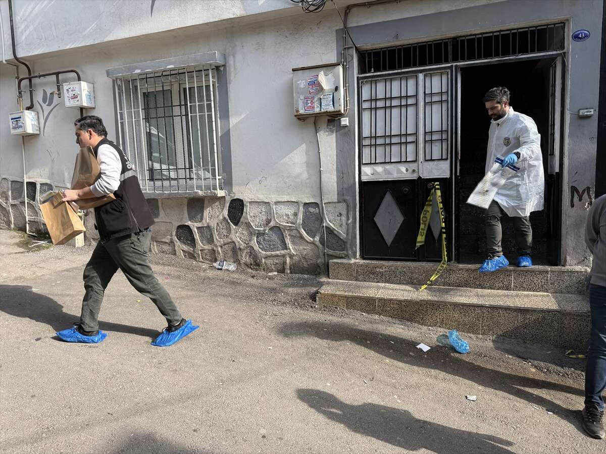 14 yaşındaki kız, babasını öldürdü! İddia çok vahim 7