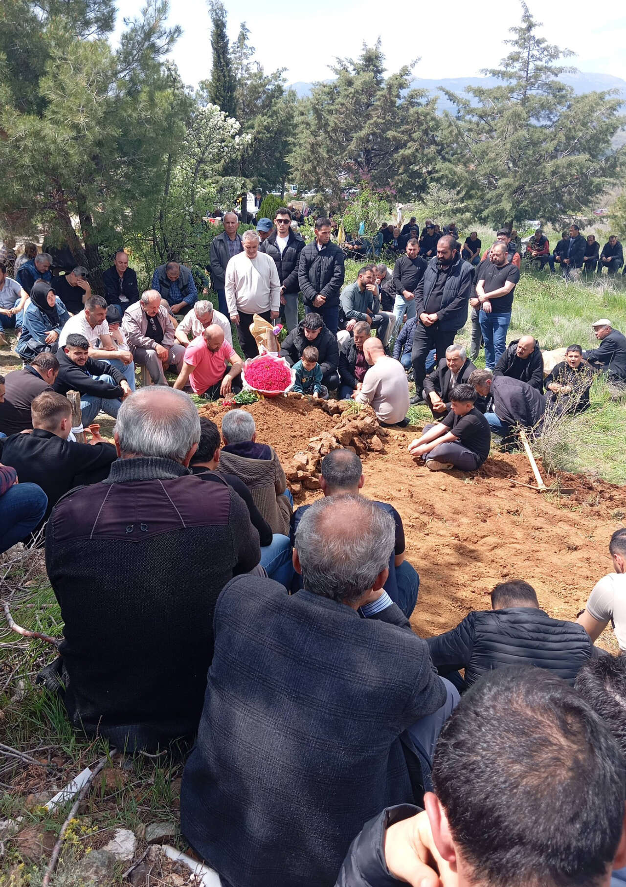 Düğün günü gelin ve damadın ölümü sonrası yürek yakan detaylar çıktı 6