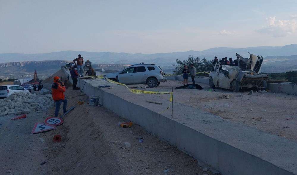 Kaçış rampasına giren Konya plakalı TIR faciaya yol açtı 9