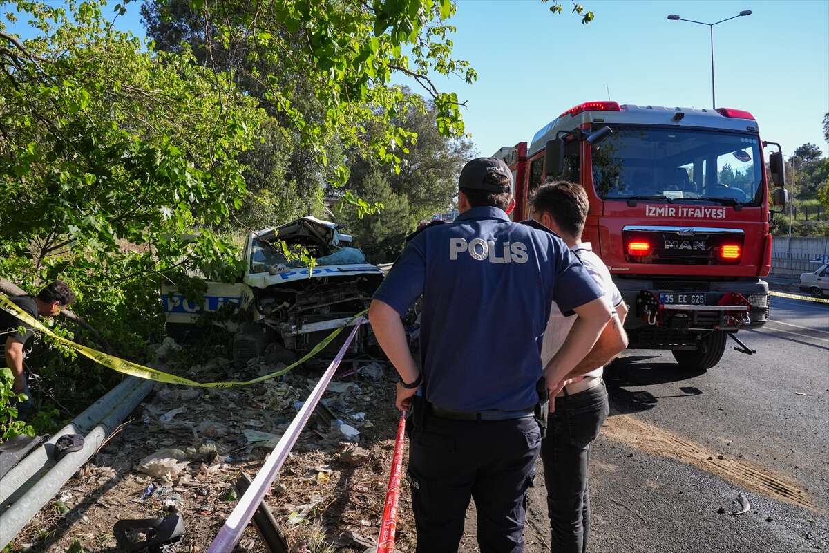 Freni boşalan TIR, 10 araca çarptı! Polis Serkan Hızlı şehit oldu, 2 ölü, 5 yaralı var 19