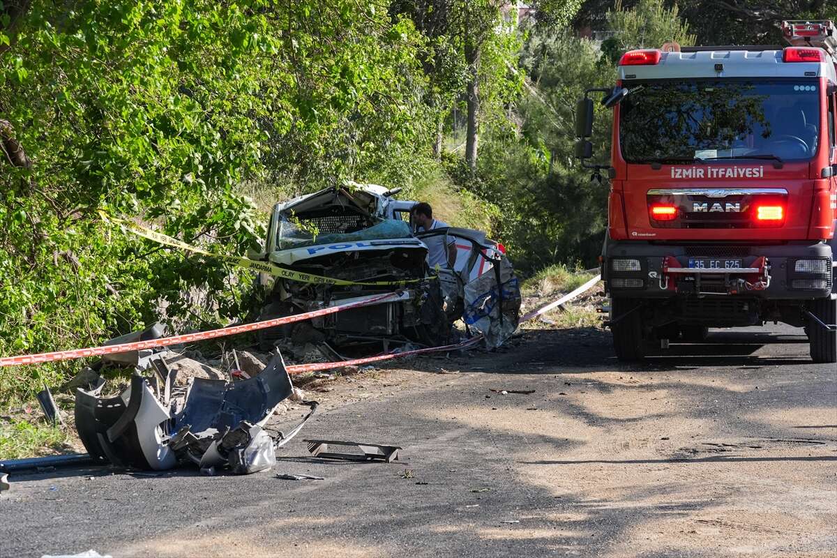 Freni boşalan TIR, 10 araca çarptı! Polis Serkan Hızlı şehit oldu, 2 ölü, 5 yaralı var 22