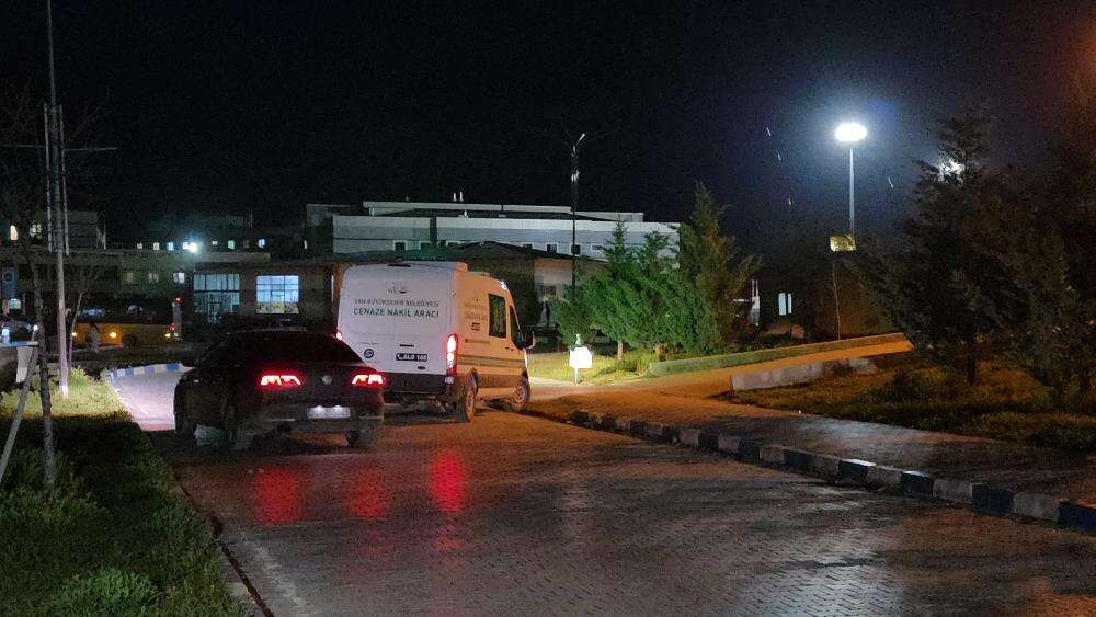 Sokak köpeklerinin saldırdığı 5 yaşındaki Hamza hayatını kaybetti 5