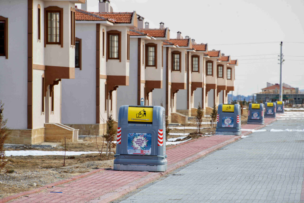 Konya’nın sular altında kalacak mahallesi resmen Meram’a bağlandı 5