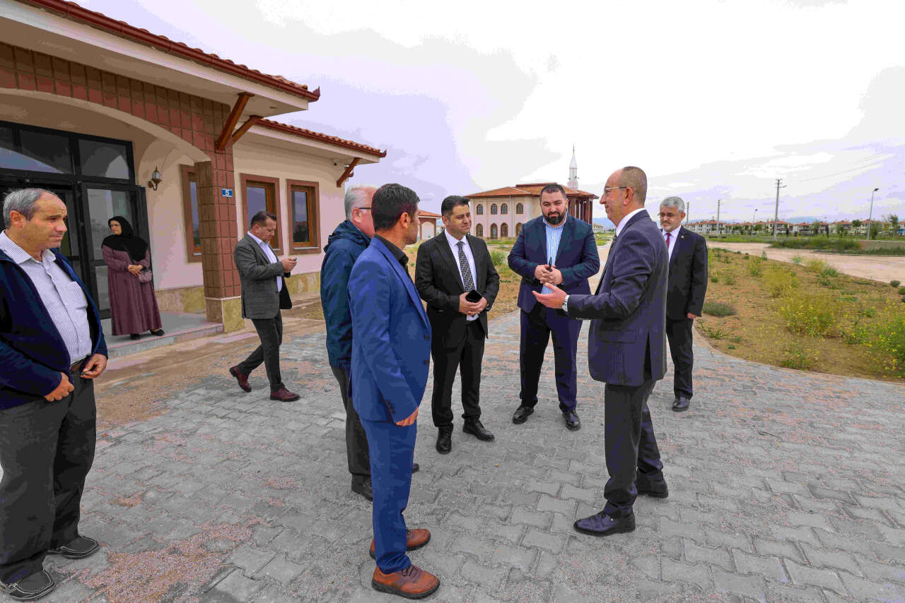 Konya’nın sular altında kalacak mahallesi resmen Meram’a bağlandı 7