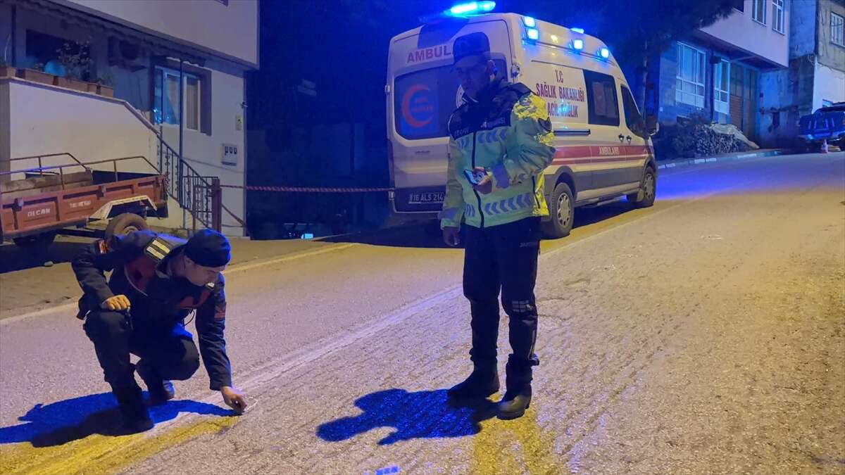 Husumetli aileler karşılaştı, baba ve oğlu öldürüldü 17