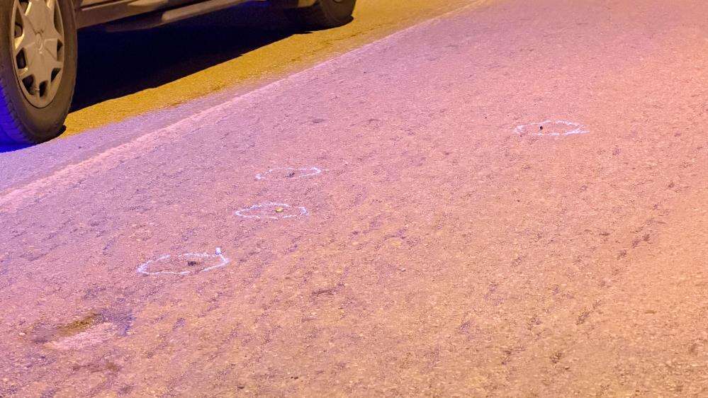 Husumetli aileler karşılaştı, baba ve oğlu öldürüldü 6