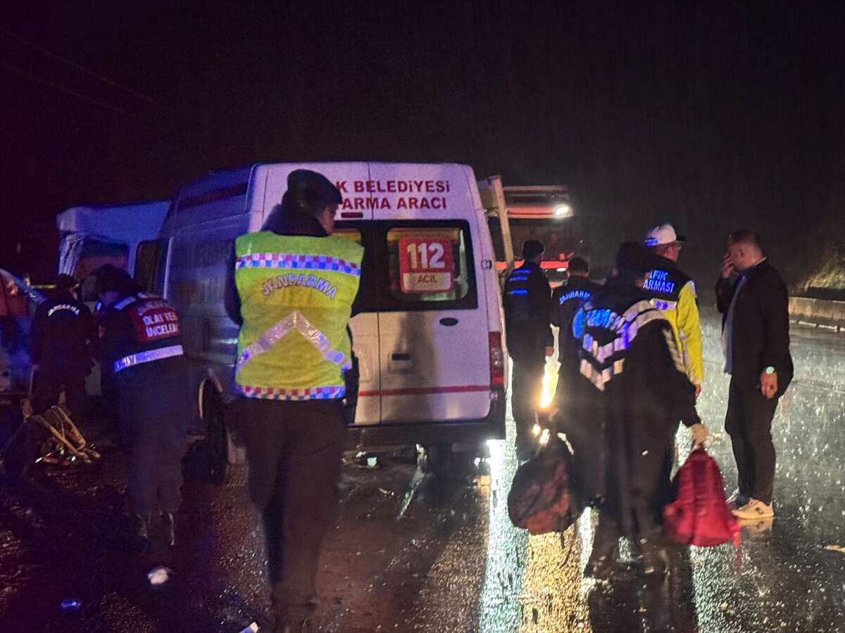 7 kişinin öldüğü TIR - işçi servisi kazasında kimlikler belli oldu 2