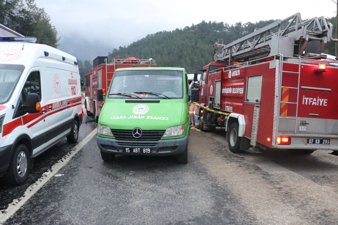 7 kişinin öldüğü TIR - işçi servisi kazasında kimlikler belli oldu 11
