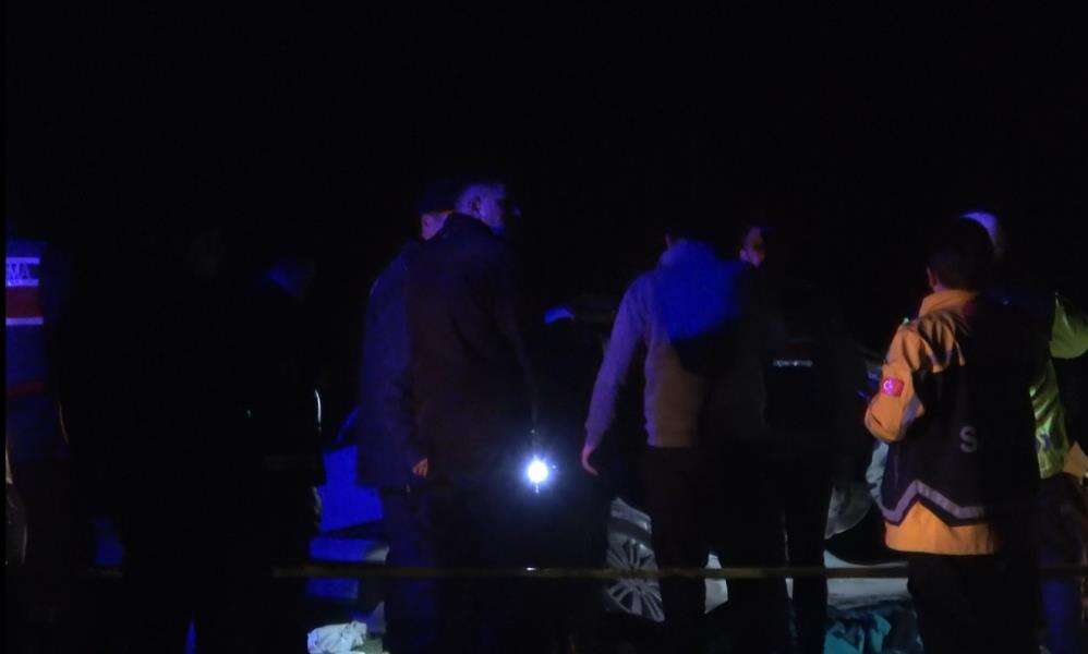 Yürek yakan kaza! Anne, kazada çocuklarını korumak isterken öldü 12