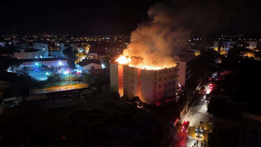 Fen lisesi yurdunda yangın felaketi! 46 öğrenci tahliye edildi 7