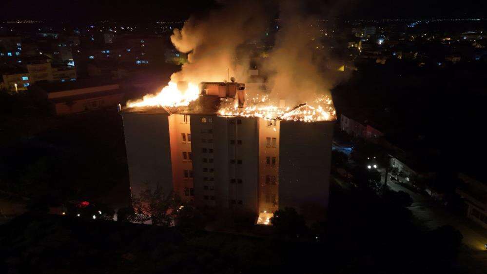 Fen lisesi yurdunda yangın felaketi! 46 öğrenci tahliye edildi 8